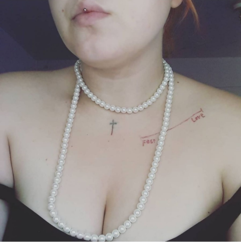 Faux pearl necklace